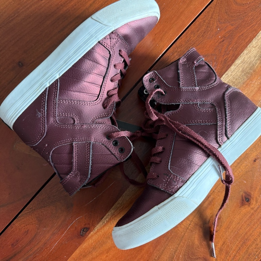 Supra Kids' Skytop Burgundy metallic High-Top Sneakers size 4